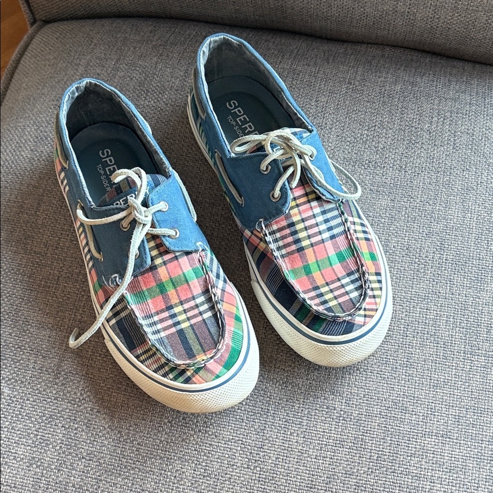 EUC Sperry Multicolor Plaid shoes sz 10